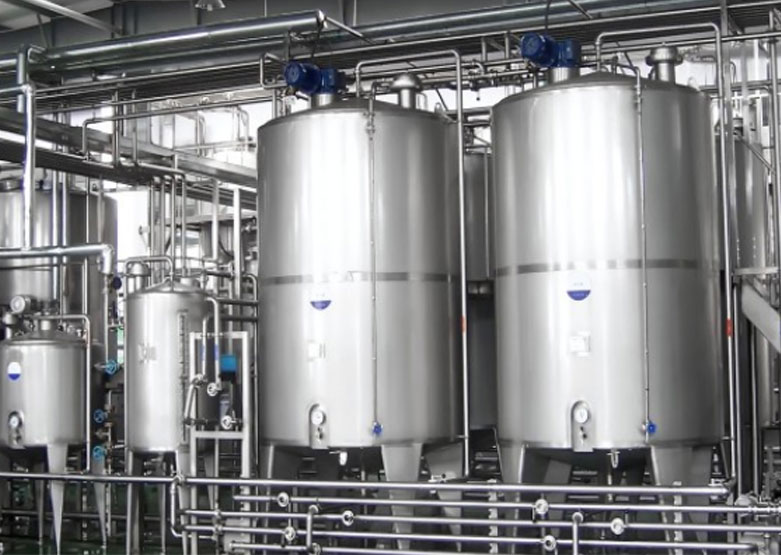 Qu'est-ce qui rend un réservoir de stockage monocouche adapté à vos besoins en matière de traitement des liquides ?