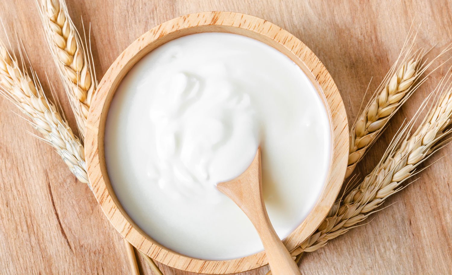 Comment une chaîne de production laitière transforme-t-elle le lait cru en produits sûrs ?